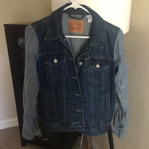 Levi jacket, soft sleeves